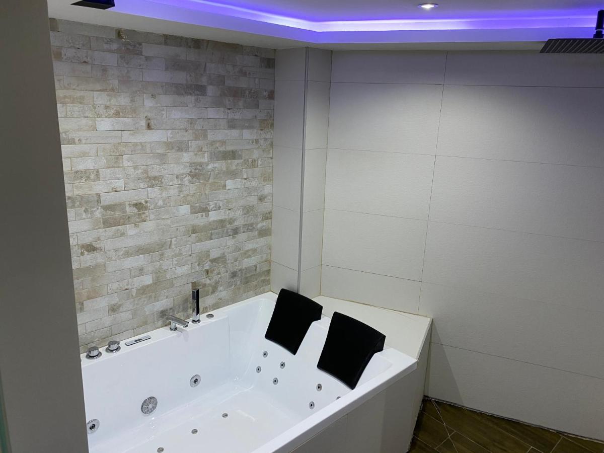 Apartamentos Las 7 Esencias Linares  Exteriér fotografie